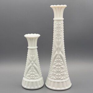 Vintage Milk Glass Bud Vases Set Of 2 Diamond Pattern Scalloped Rim